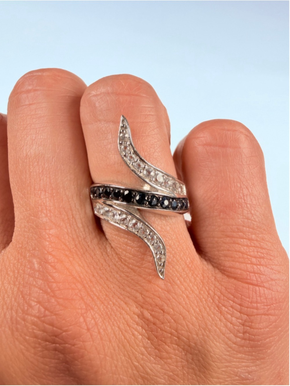 Serpent Pave Blue & White Spinel 925 Sterling Silver Bypass Serpentine Ring